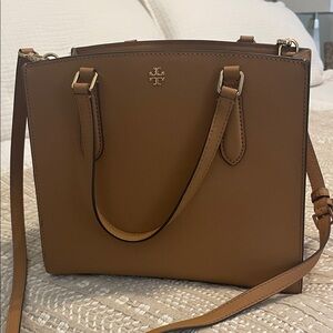 ✨Tory Burch bag✨